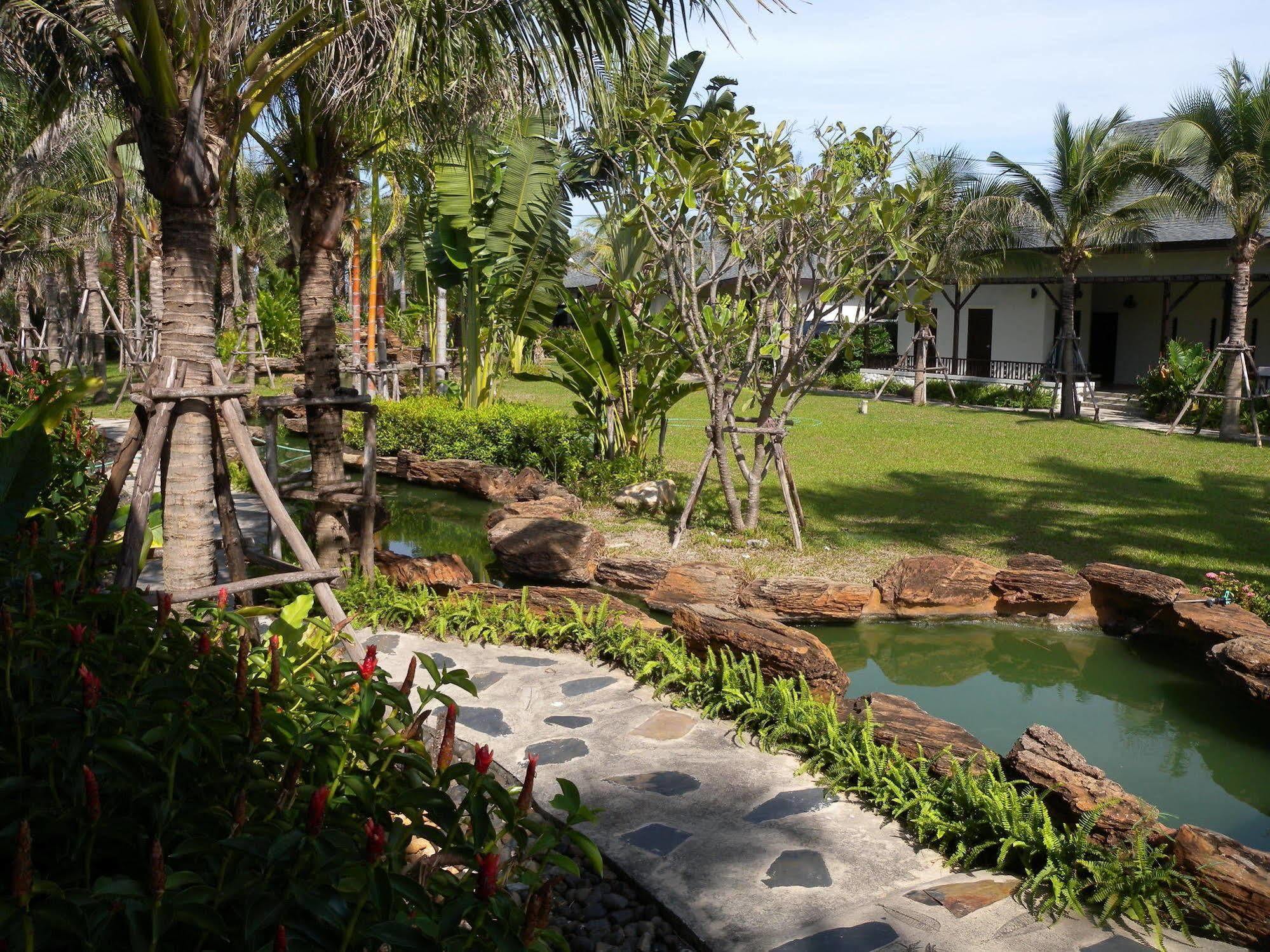 Jurassic Mountain Resort & Fishing Park Ча-Ам Экстерьер фото